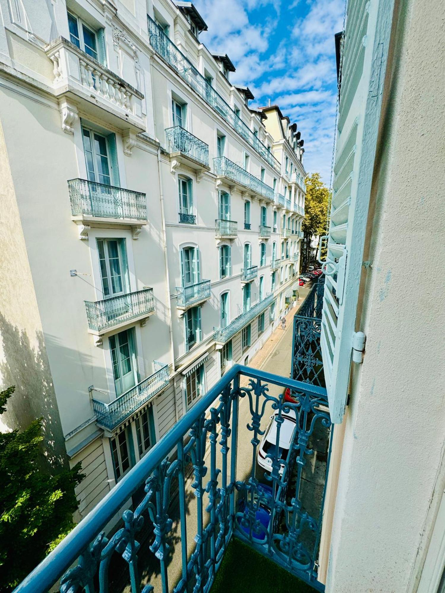 Chez Virginie Triangle D'or *